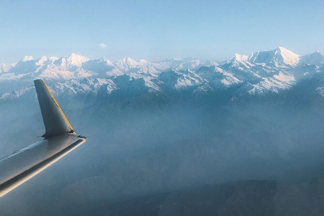 1 Hour Everest Mountain Flight Tour with Hotel Pick up and Drop - One hour in the air passes quickly