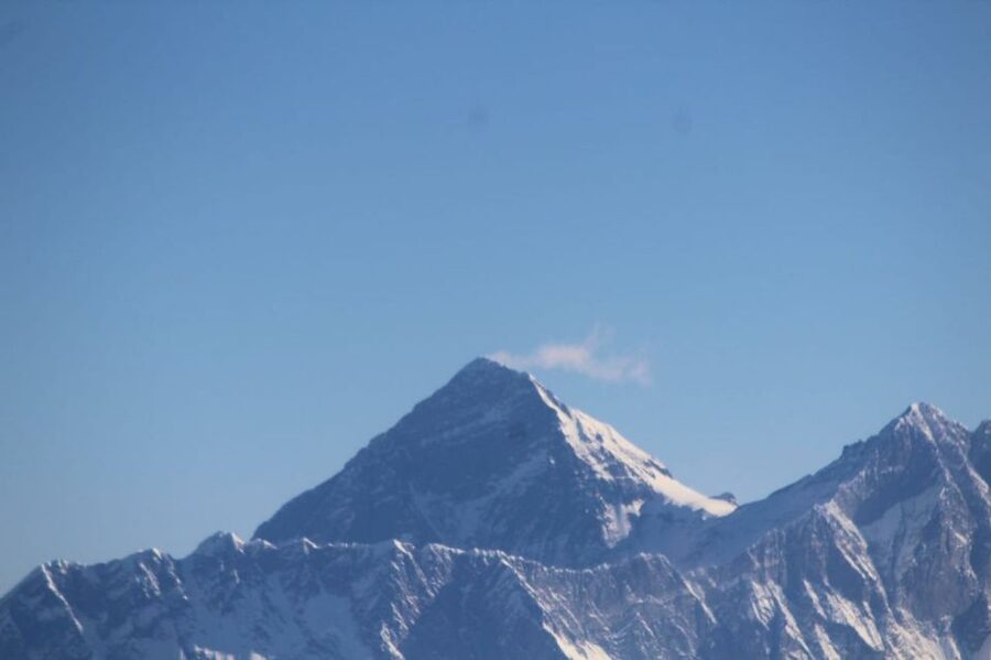 1 hour Panoramic Flight Around Mt. Everest - Hotel pickup and the early start in Kathmandu