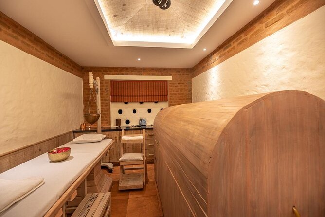 10 Days Ayurveda & Yoga Retreat in Kathmandu, Nepal - Food and accommodation included in the price