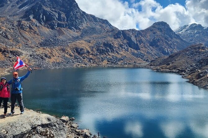 10 Days Langtang Valley and Gosaikunda Trek from Kathmandu - Day 2: Forest, waterfalls, and Lama Hotel