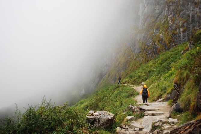 12 Days Annapurna Base Camp Trek - Day 5: Poon Hill sunrise and the long route toward Chhomrong