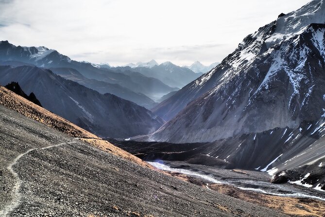 12 days Annapurna Circuit Trek - Day 1: A Long Road to Dharapani