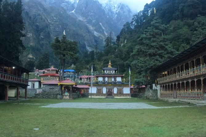 16 Day Private Manaslu Circuit Trek from Kathmandu - Days 11 and 12: Shorter Walking Days Before the Pass