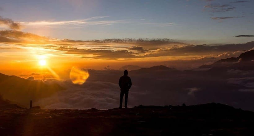 2-Days Nagarkot Homestay Tour Including Day Hiking - The homestay welcome and Nepali food