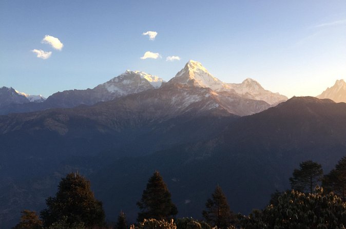 2 Days Short Poon Hill Trek - Guide support and the private format