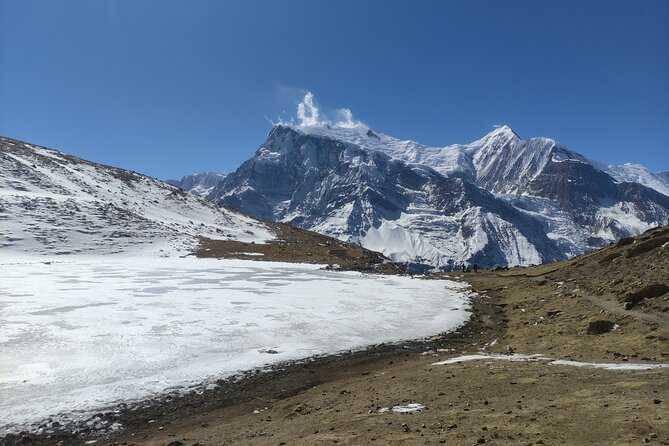 20 Days Annapurna Circuit Trek - Forests and Tibetan-style villages from Dharapani to Manang