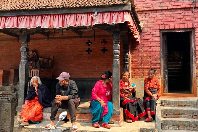 20 Ponds Walking Heritage Tour in Bhaktapur - A long day requires a sensible pace
