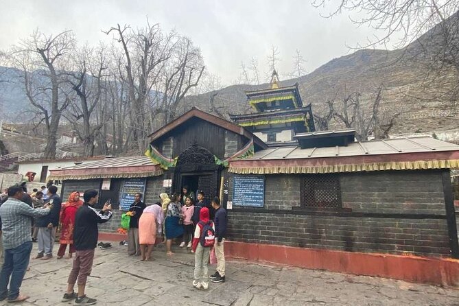 3 Day Lower Mustang Tour with 4WD Jeep from Pokhara - What the private Jeep adds to the experience