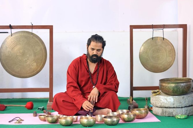 3 Days (15 hrs) Basic Course Sound Healing Training residential - Day one: meeting the bowls and their history