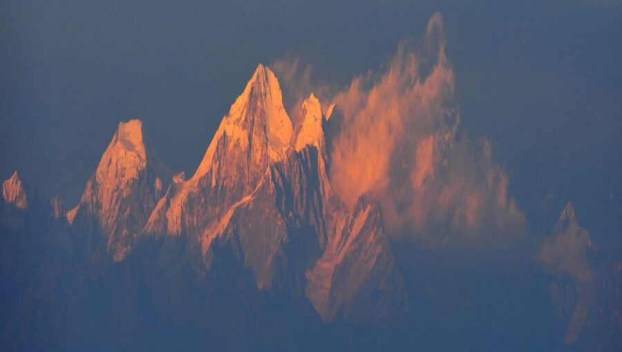 3 Days Chisapani to Nagarkot Hiking from Kathmandu - Who Should Choose This Kathmandu Valley Trek?