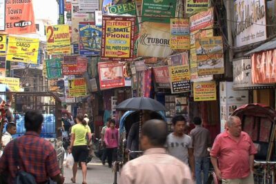 3-Hour Thamel Sightseeing Tour by Rickshaw in Kathmandu