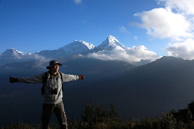 4-day Poon Hill Trek - Reaching Poon Hill before sunrise