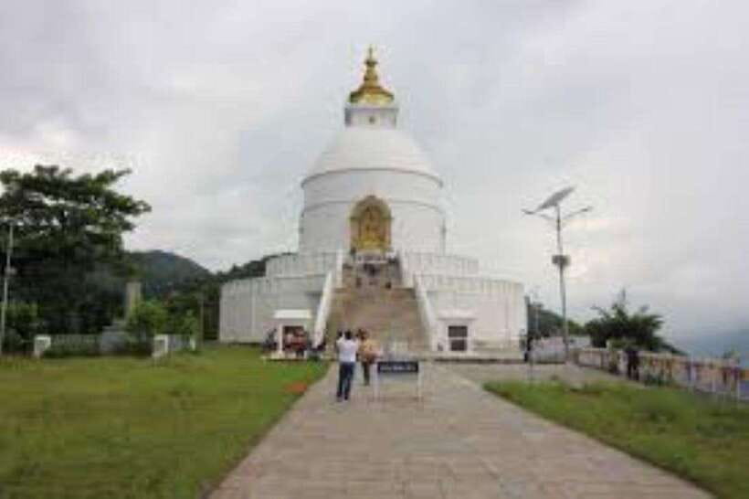 5-Day Pokhara Tour with Australian Camp Hike From Kathmandu - How the Transport and Guiding Affect the Experience