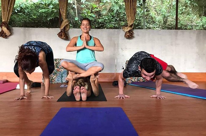 5 Days Hiking, Tour, Meditation and Yoga Retreat in Kathmandu, Nepal - Hotel, meals, and what the $586.67 price buys