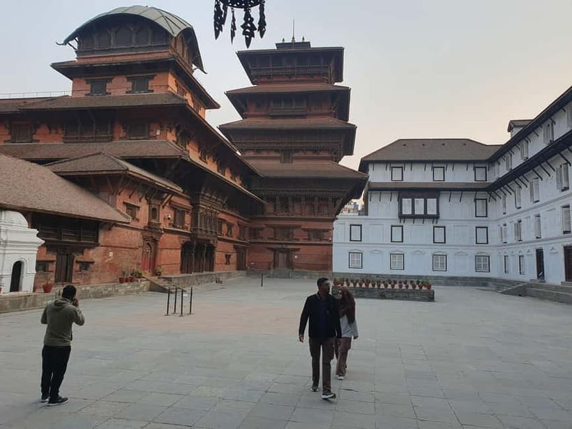 7 Day Himalayan Highlights: Culture, Mountain, Jungle Safari - What the $602 Price Includes