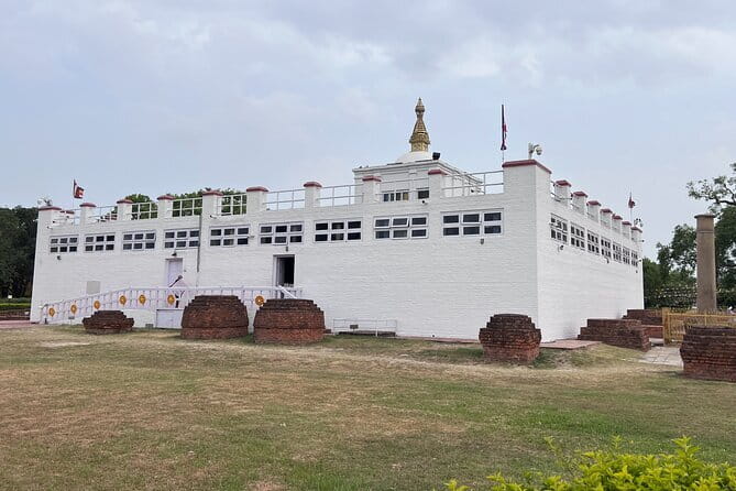 8 Days Buddhist Sites Pilgrimage Tour In Nepal - Day 1: Arriving in Kathmandu without a rush