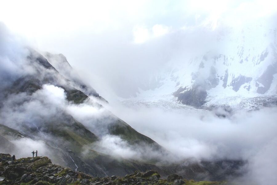 Annapurna Base Camp Helicopter Sightseeing Tour - Flying north from Pokhara