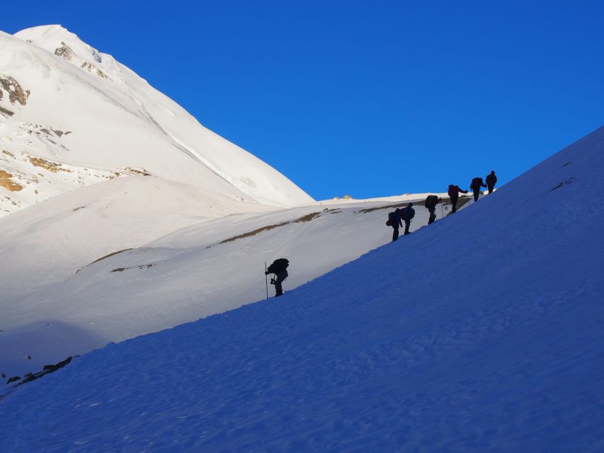 Annapurna Circuit Trekking 13 Days - Day 1: Kathmandu to Jagat by a long road journey