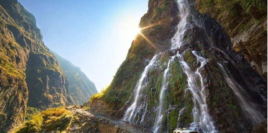 Annapurna Circuit Treks - Key points at a glance