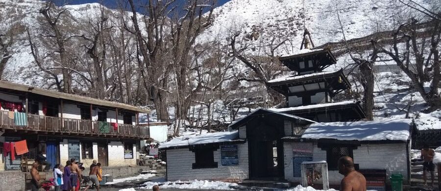 Annapurna Circuit Treks - Thorong La Pass and the descent to Muktinath
