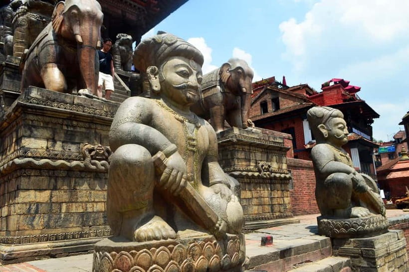 Bhaktapur Durbar Square 4-Hour Tour - Walking, access, and practical limits