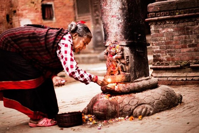 Bhaktapur & Pottery Square - Where Every Corner is a Tale Untold! - Entering Bhaktapur Durbar Square