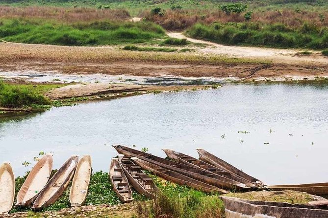 Chitwan National Park Jungle Safari Tours 3 days - Day 1: Kathmandu to Sauraha beside the Trishuli River