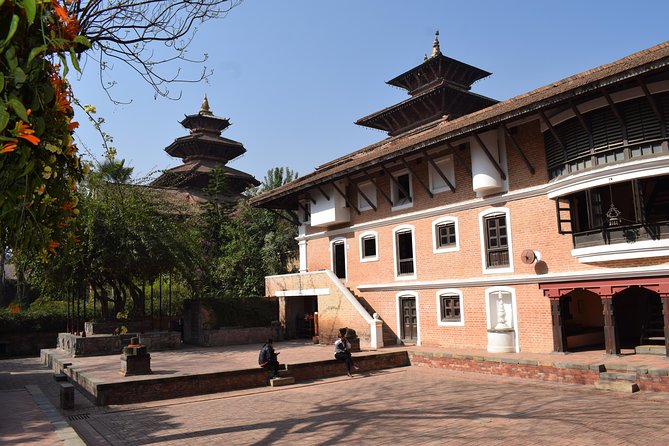 City tour of Bhaktapur and Patan Durbar Square - How the private format changes the day