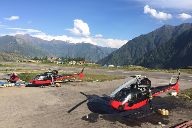 Everest Base Camp Helicopter Tour Stop at Hotel Everest View. - The 5:15 a.m. start in Kathmandu