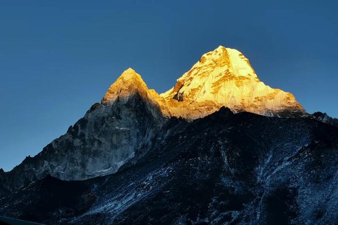 Everest Base Camp Trek - 14 Days - Day 3: Namche Bazaar and the first big climb