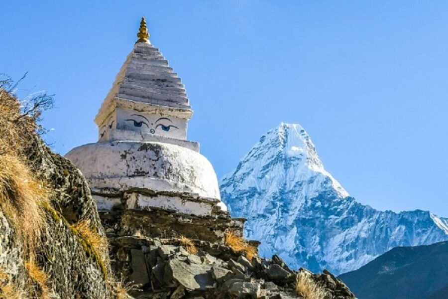 Everest Base Camp Trek: A short EBC Trek to Iconic Himalaya - Day 2: Phakding to Namche Bazaar, the first serious climb