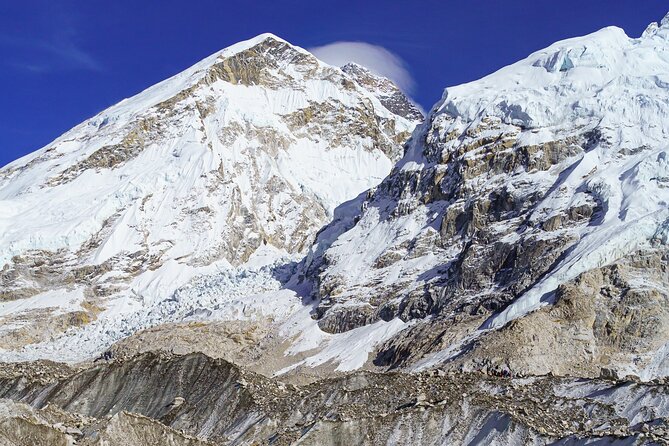 Everest Base Camp Trekking - 13 Day - Day 10: Kala Patthar and the Return to Lower Altitude