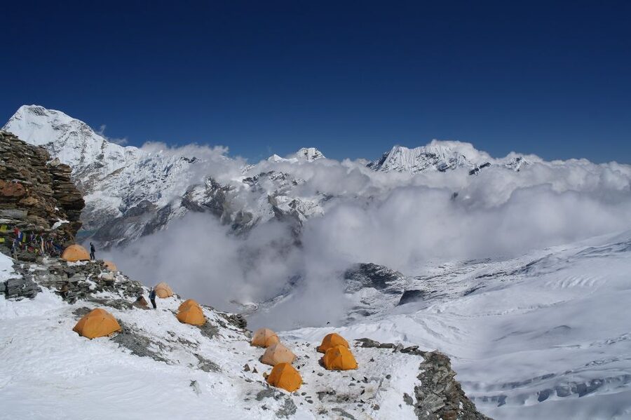 Everest Region: Mera Peak Climbing - Day 2: Lukla to Chutanga, the route begins quickly