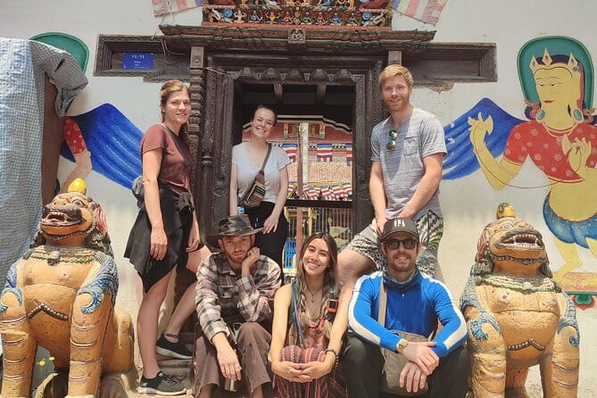 Folklore and Everyday Life in Ancient Patan - Pimbahal and the meaning of a traditional courtyard