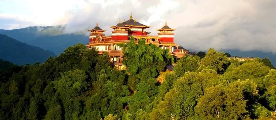 From Kathmandu: 2 Stupas and Kopan Monastery Spiritual Tour - Should You Book the Buddhist Stupa and Monastery Tour?