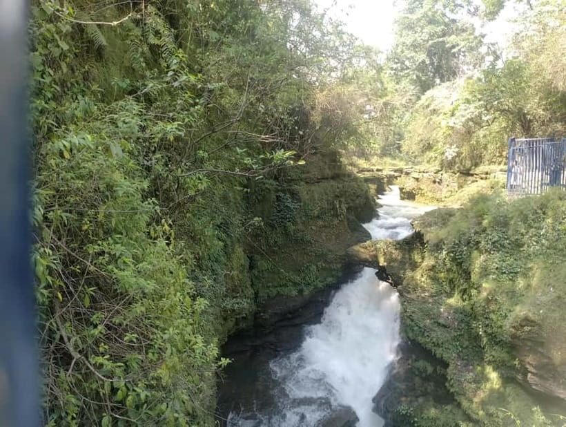 From Kathmandu: 5-Day Easy Trek & Pokhara City Tour - Day 2: Pokhara’s waterfalls, caves, temples, and lake