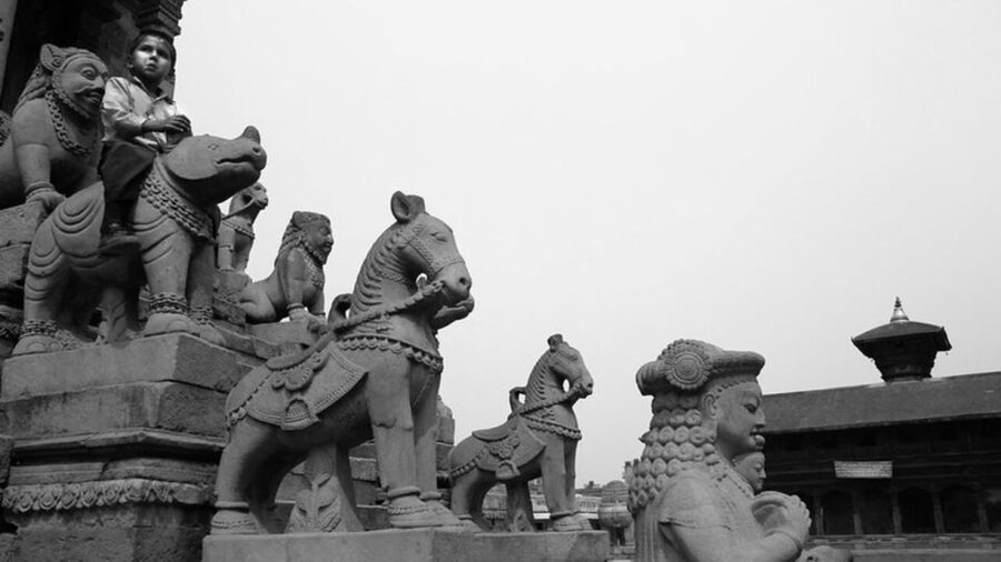 From Kathmandu: Half-Day Guided Tour of Bhaktapur - Why Bhaktapur feels different from Kathmandu