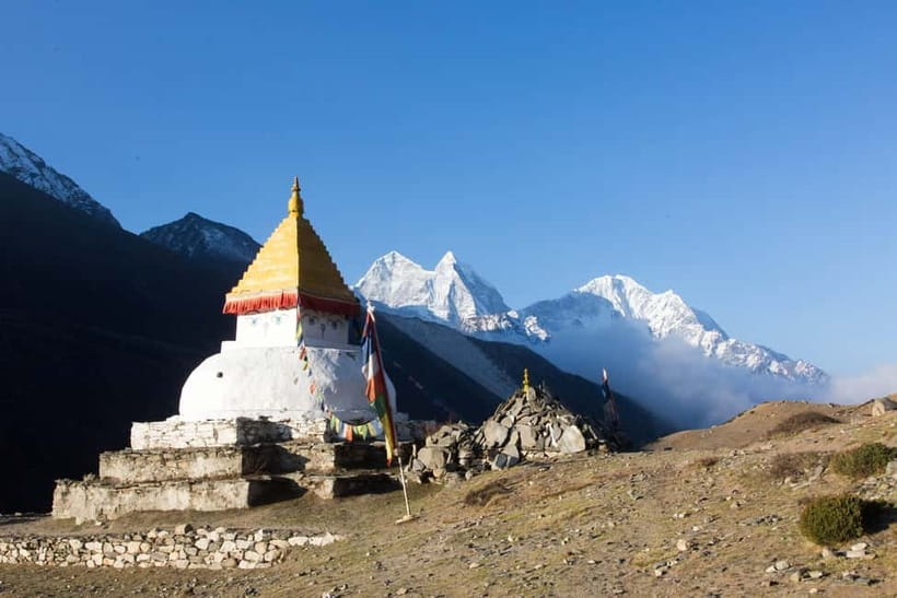 From Kathmandu/Lukla: Everest Base Camp (EBC) 10-Day Trek - Day 6: Dingboche to Lobuche, where the air gets thin