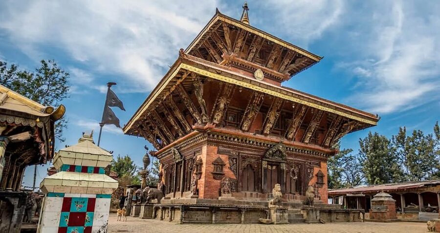 From Kathmandu: Nagarkot Sunrise and Changu Narayan Hike - Transport, pickup, and the private format