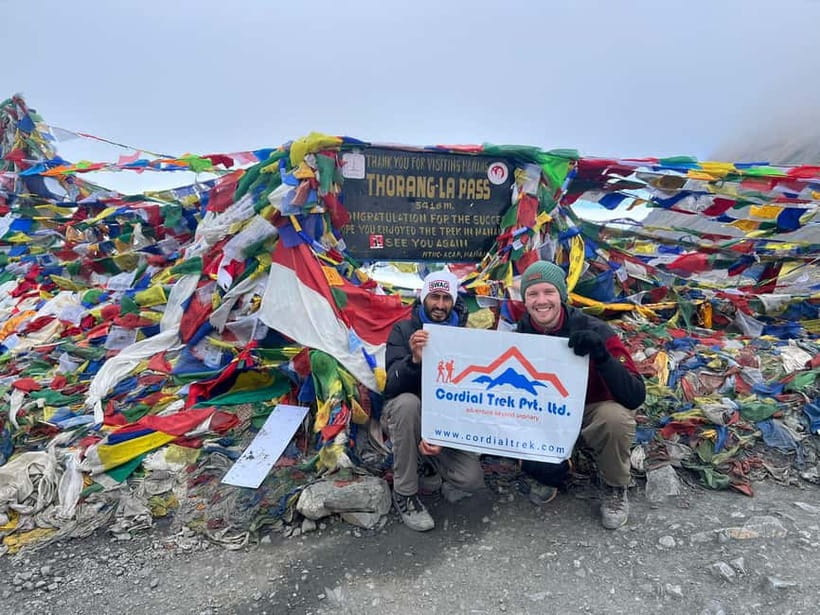 From Kathmandu/Pokhara: 9-Day Annapurna Circuit Trek - Guesthouses, food, porter service, and equipment