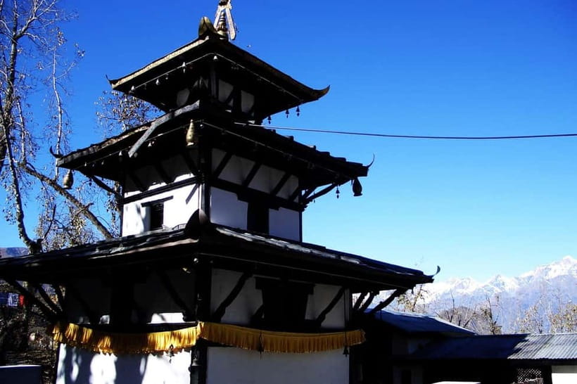From Kathmandu/Pokhara: 9-Day Annapurna Circuit Trek - Chame to Pisang, five to six hours on foot