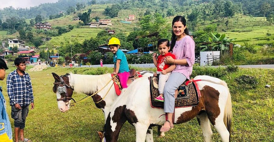 From Pokhara: 2.5 Hours Horseback Riding Adventure - A Horse Arrives In Lakeside Pokhara