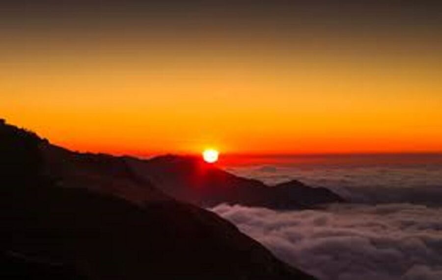 From Pokhara: 3 Day Amazing Ghandruk Poon Hill Trek - Best Seasons for Clear Views and Rhododendrons