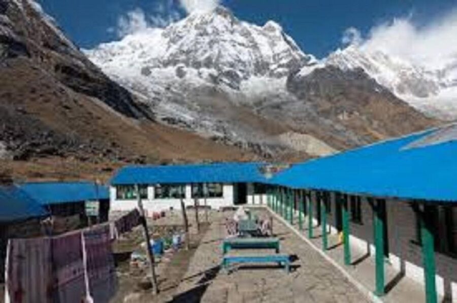 From Pokhara: 5-Day Annapurna Basecamp Trek with Hot Springs - Guides and the quality of support