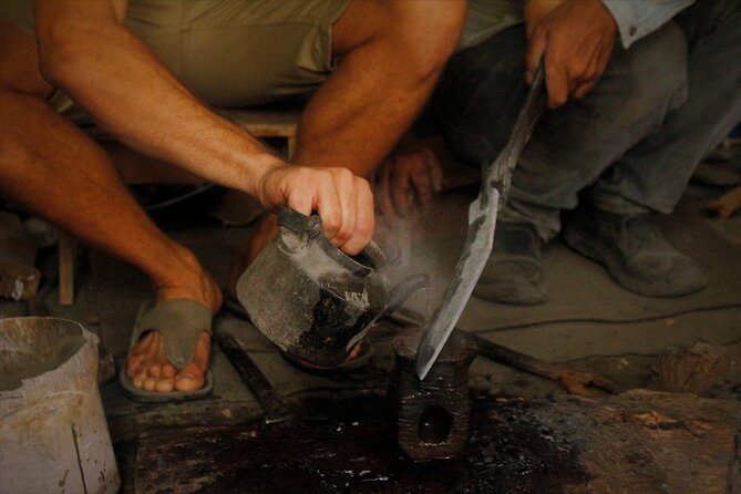 Full Day Guided Khukuri Making the Primitive Way in Kathmandu - Starting at Lal Durbar Marg at 9:15 am