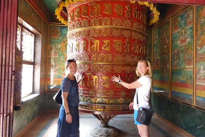 Half Day Tibetan Cultural tour Pokhara - Looking at Tibetan refugee history through photographs