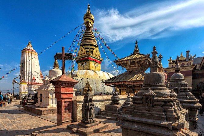 Halfday Tour of Kathmandu Durbar Square and Swoyambhunath Stupa - Why the private vehicle matters in a four-hour tour