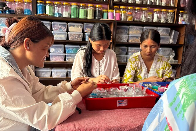 Handmade Jewellery Workshop with Nepali Women - Key points at a glance