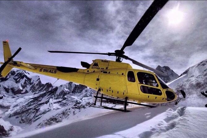 Helicopter Tour To Annapurna Region with landing at Base Camp - The flight toward Annapurna Base Camp