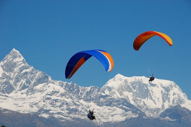 Himalayas Ultra Light Aircraft flight - Searching for Annapurna II, Annapurna III, and Fishtail